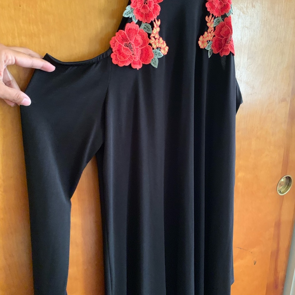 A.Byer cold shoulder long sleeve dress